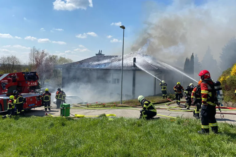 (Nachtrag) Wiedlisbach BE – Einfamilienhaus nach Brand unbewohnbar