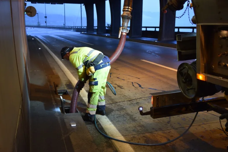 Seelisbergtunnel UR - Wegen Arbeiten in der Nacht gesperrt