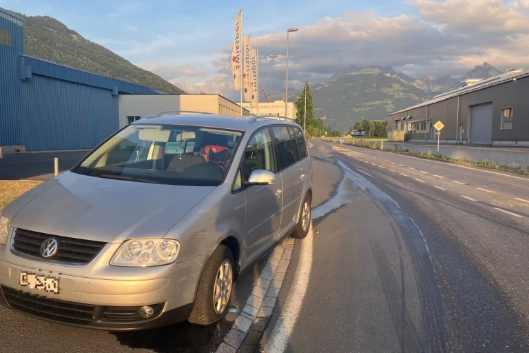 Bilten GL - Sonnenblendung führte zu Unfall
