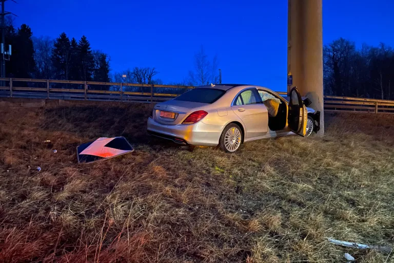 Kreuzlingen TG - Fahrunfähig verunfallt - Führerschein weg 