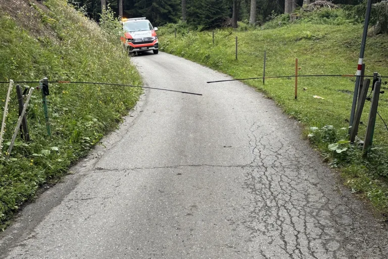 Vella GR – Zwei Unfälle bei Talfahrt mit Trottinett
