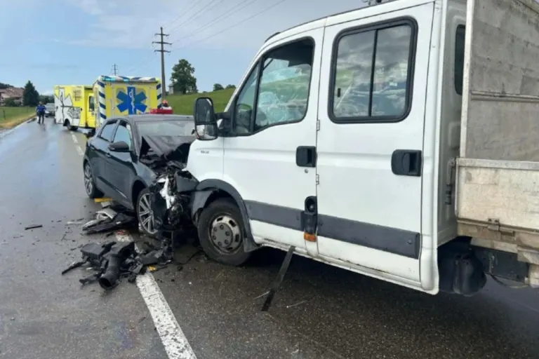 Châtel-St-Denis FR – Drei Verletzte bei Verkehrsunfall