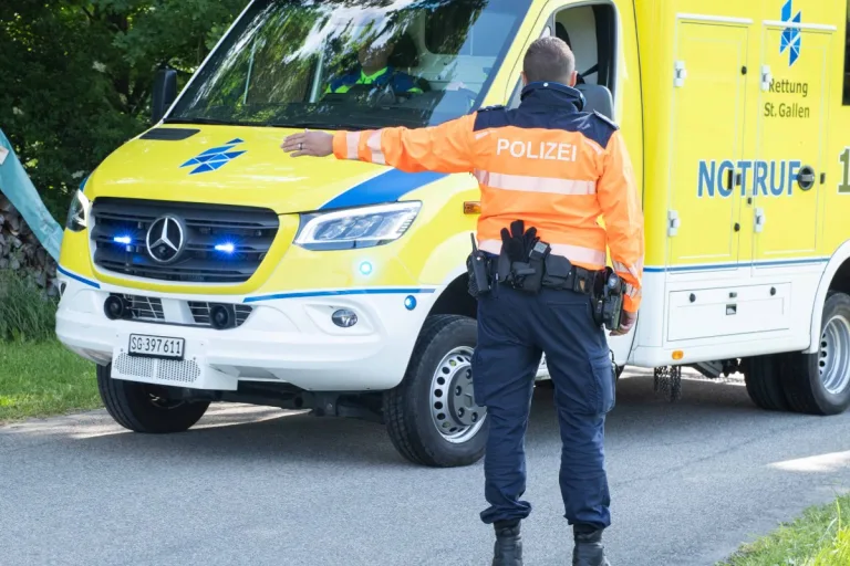 Wil SG - Fussgänger von Auto erfasst