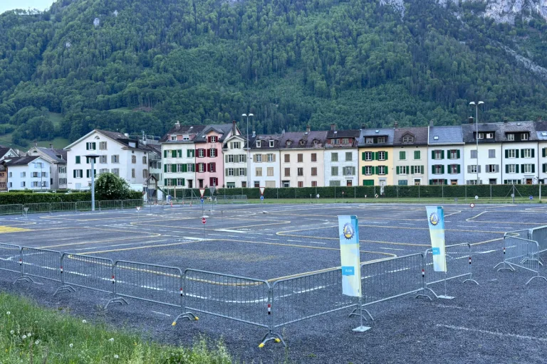 Kanton Glarus – Glarner Schulkinder im Verkehrsgarten unterrichtet