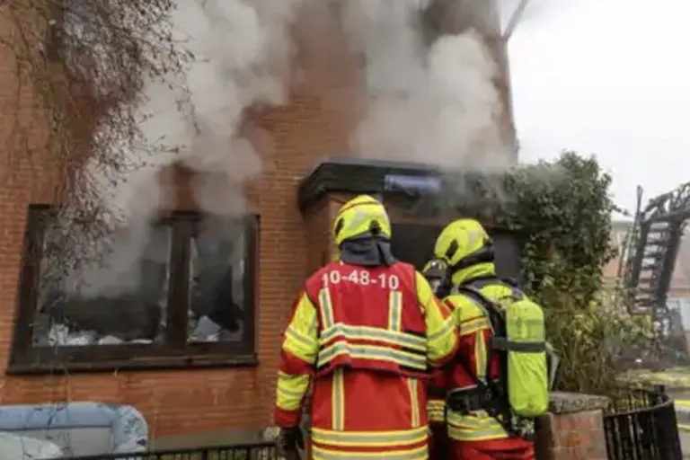 Lüneburg – Ein Toter bei Brand in Doppelhaus
