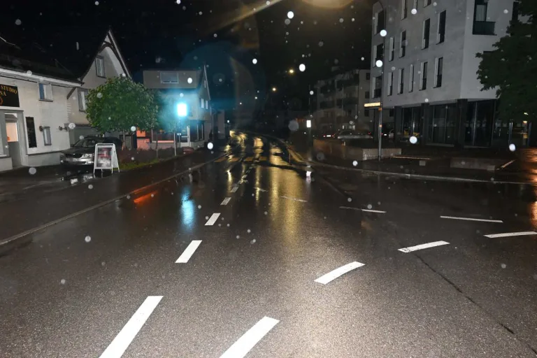 Abtwil SG - Streifkollision auf einem Fussgängerstreifen