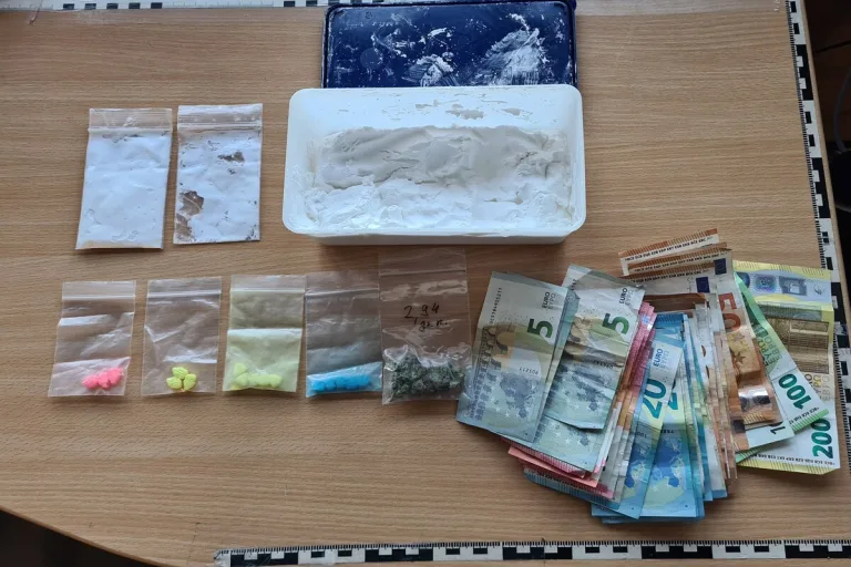 Hagen-Mittelstadt NW - Mutmaßlichen Drogendealer erwischt