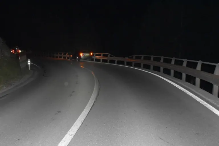 Lantsch  / Lenz GR - In fahrunfähigem Zustand Unfall gebaut