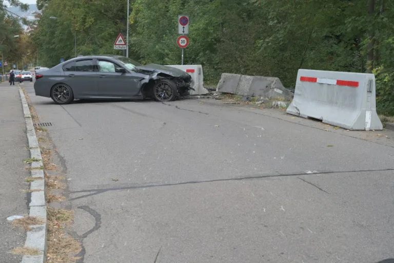 Polizeieinsatz in der Stadt Zürich - Nach dem Unfall klickten die Handschellen