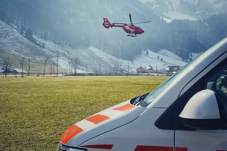 Wasserauen AI - Vermisster 43-jähriger Mann im Alpstein lebend geborgen