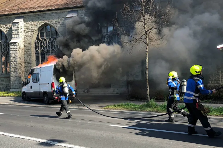 Stadt Luzern – Lieferwagen geriet in Brand