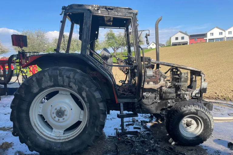 Hefenhofen TG – Brand von Traktor