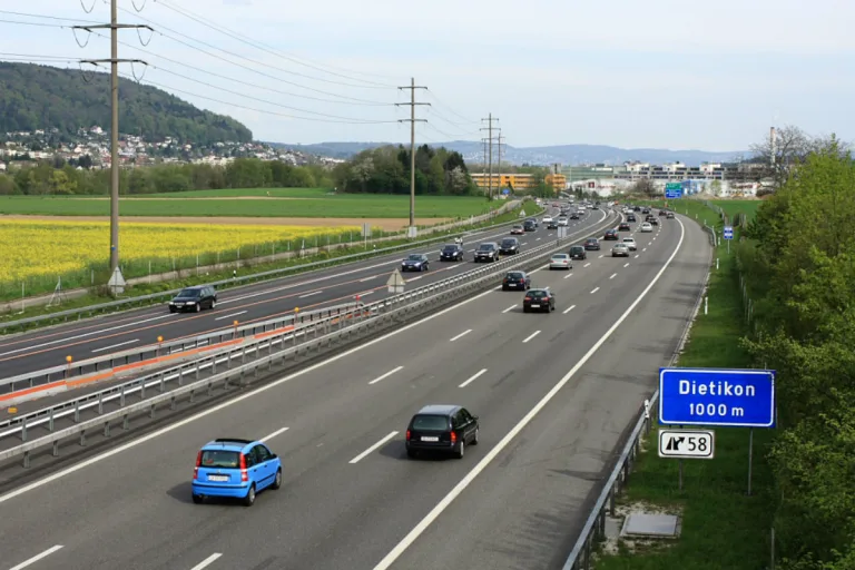 Schweiz - Ab Freitag 1.1.2021 gelten diesen neuen Regeln auf den Strassen!