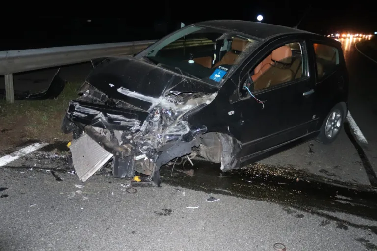 Attendorn – Zwei Verletzte bei Verkehrsunfall