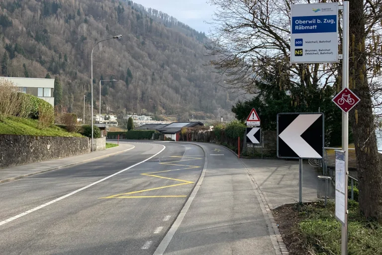 Oberwil ZG – Bushaltestelle wird barrierefrei ausgebaut
