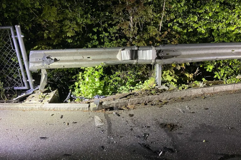 Kaiserstuhl AG – Unfall gebaut und weitergefahren