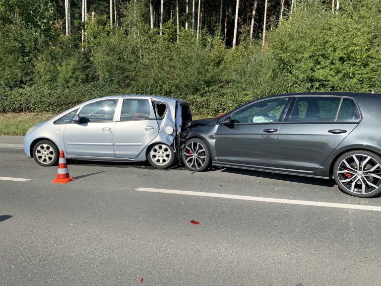 Inwil LU – Kollision zwischen zwei Autos