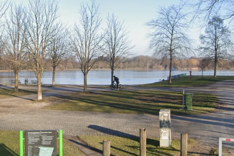 München – Vermisster Badegast tot aus Lußsee geborgen