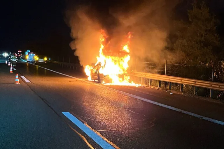 Egerkingen SO – Auto auf der A2 ausgebrannt