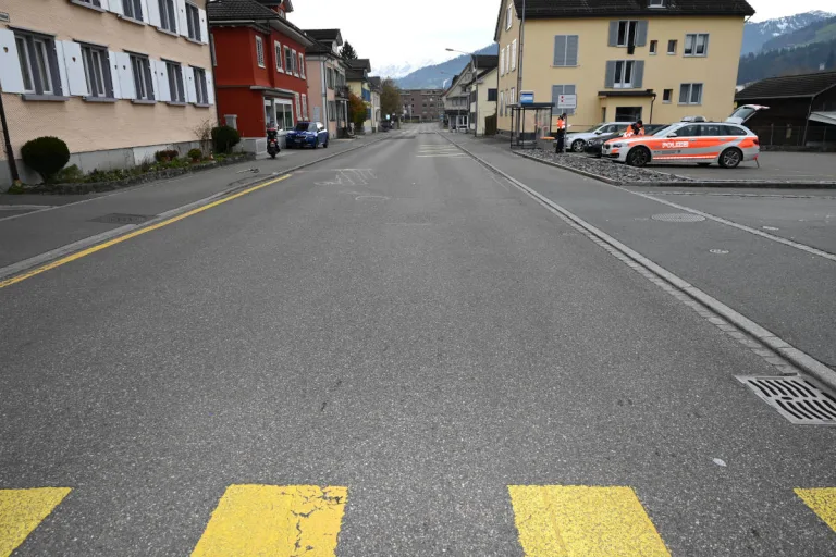 Ebnat-Kappel SG – Rollerfahrer bei Unfall verletzt