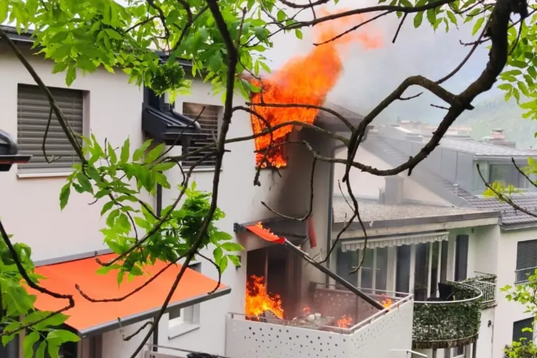 Monthey VS - Brand in Wohnung - zwei Bewohner im Spital