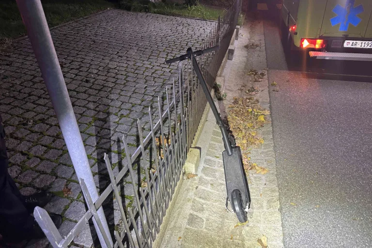 Heiden AR - Mann mit E-Scooter verunfallt