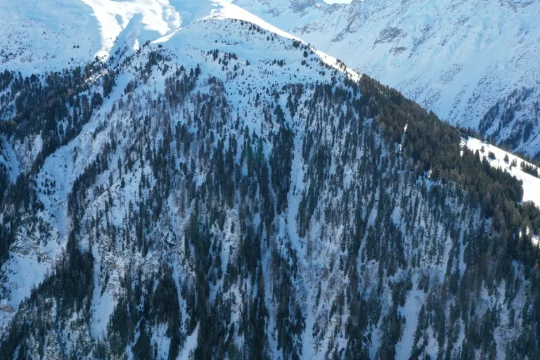 Drama in Bergün / Bravuogn GR - 17-Jähriger von Lawine verschüttet - tot!
