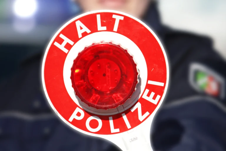 Mettmann - Fahrer ohne Führerschein und betrunken auf der Flucht vor Polizei