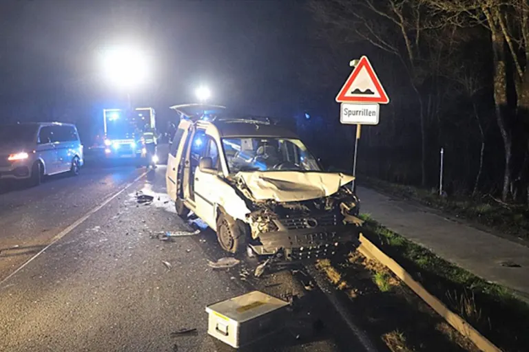 Ratingen – Betrunkener Fahrer verursacht Unfall mit Verletzten