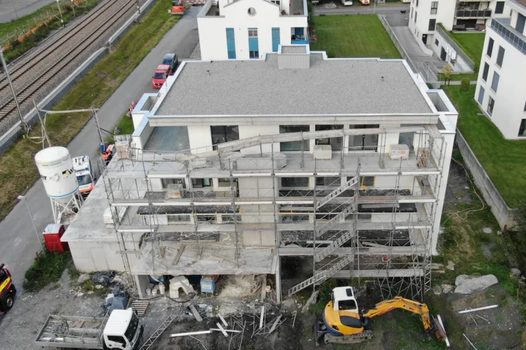 Trübbach SG – Nach Sturz vom Fassadengerüst gestorben