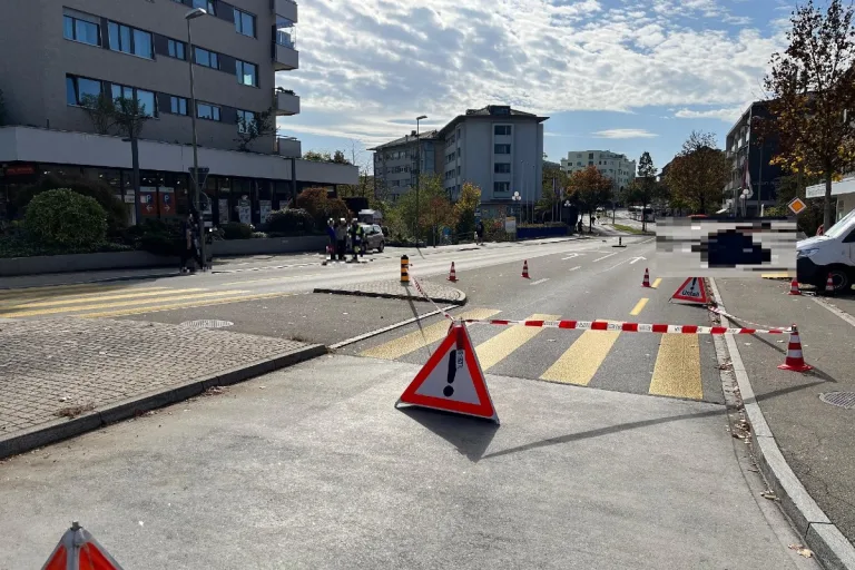 Glattbrugg ZH - 7-jähriger Knabe bei Verkehrsunfall verletzt