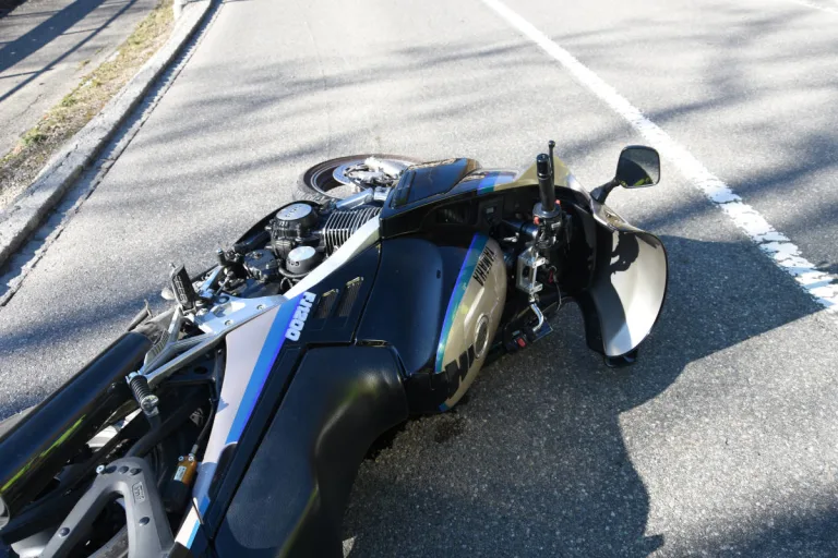 Necker SG – Motorradfahrer nach Sturz verletzt
