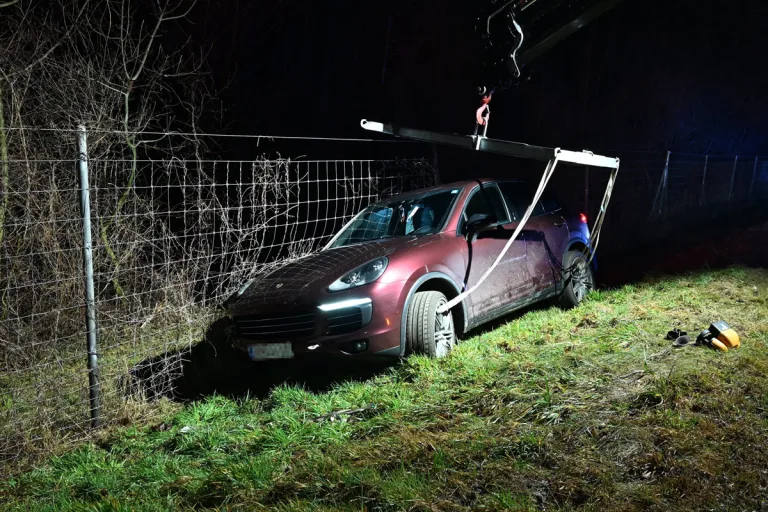 A13 Buchs SG – Fahrunfähiger Lenker verursacht Selbstunfall