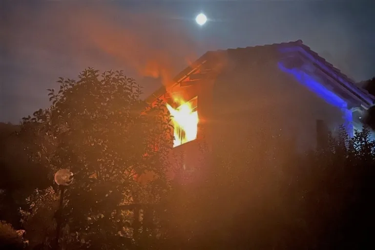 Malix GR - Hausbrand fordert ein Todesopfer