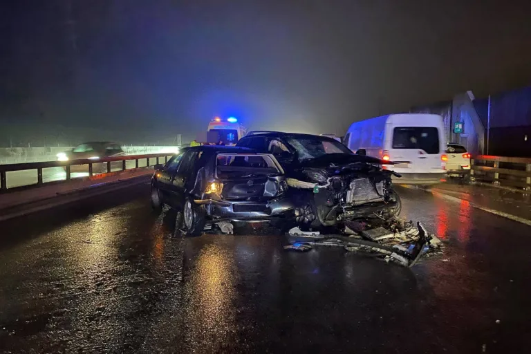 A1 Boningen SO – Sieben Autos und zwei Lastwagen an Unfällen beteiligt
