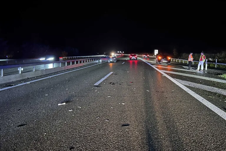 A1 / Mägenwil AG - Mit 2.6 Promille Unfall verursacht 