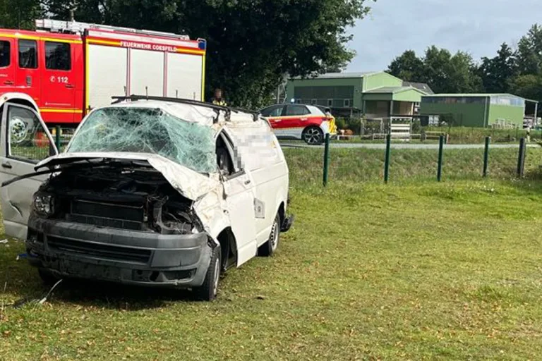 Coesfeld NW – Alleinunfall mit überschlagenem Auto