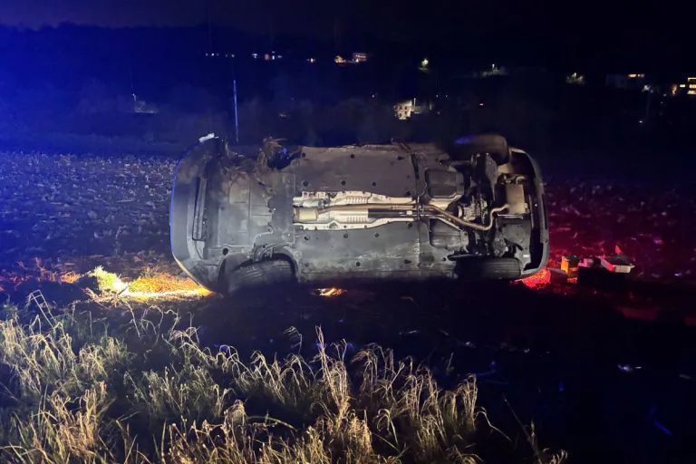 Etzgen AG – Zwei Verletzte nach schwerem Unfall
