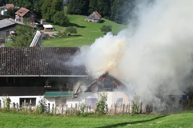 Oberterzen SG - Enormer Sachschaden nach Brand