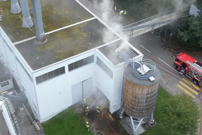 Niederuzwil SG - Brand in einer Heizzentrale 