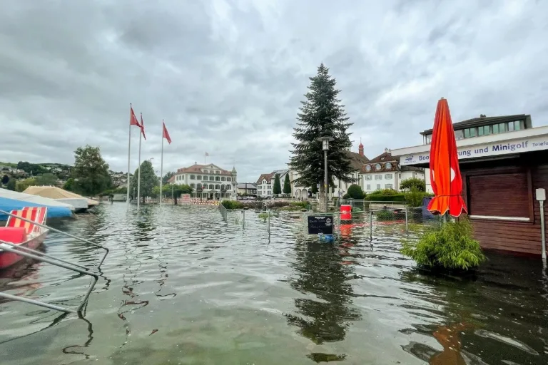 Kanton Schwyz - Verbot für Schiffahrten auf dem Vierwaldstättersee