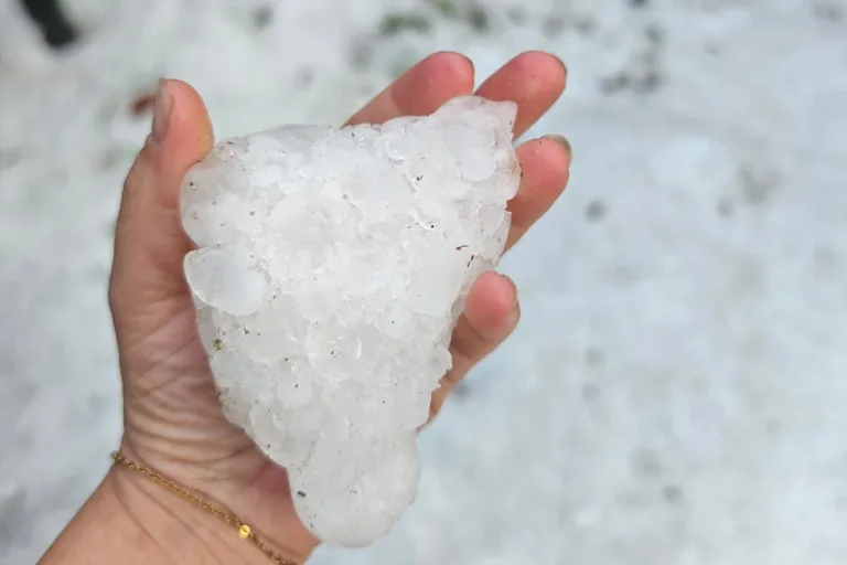 Westmecklenburg – Extremes Unwetter mit Hagel sorgt für Schäden