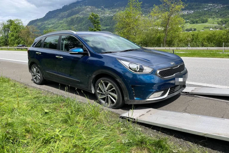Weite SG - Unfall auf der A13 unter Alkoholeinfluss 