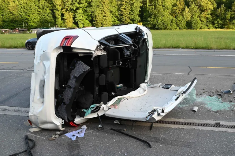Malters LU – Acht Verletzte bei Unfall mit vier Autos