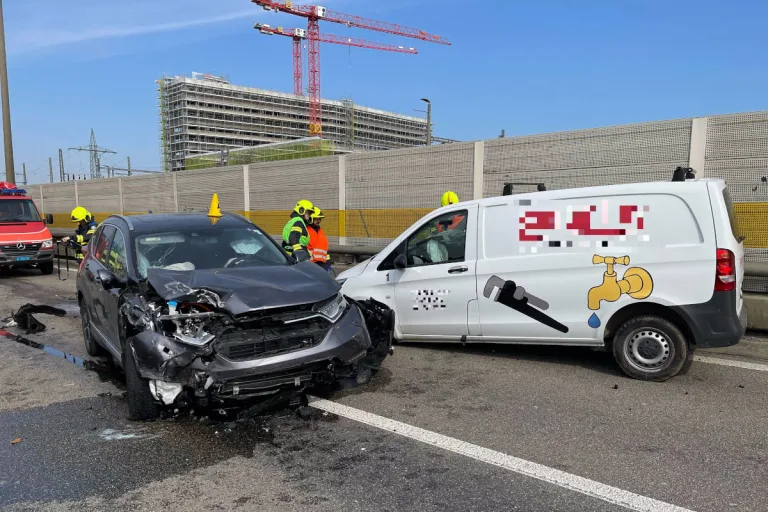 A2 Basel – Sperrung der Autobahn nach Unfall