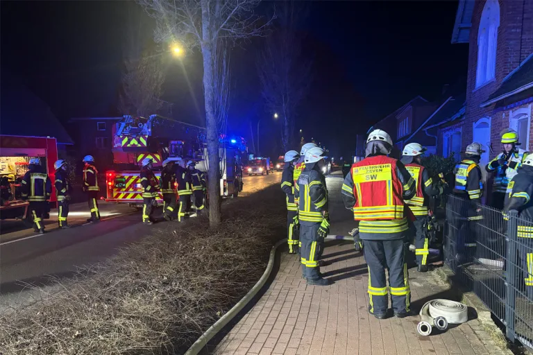 Zeven – Brand in Imbiss – Brandstiftung nicht ausgeschlossen
