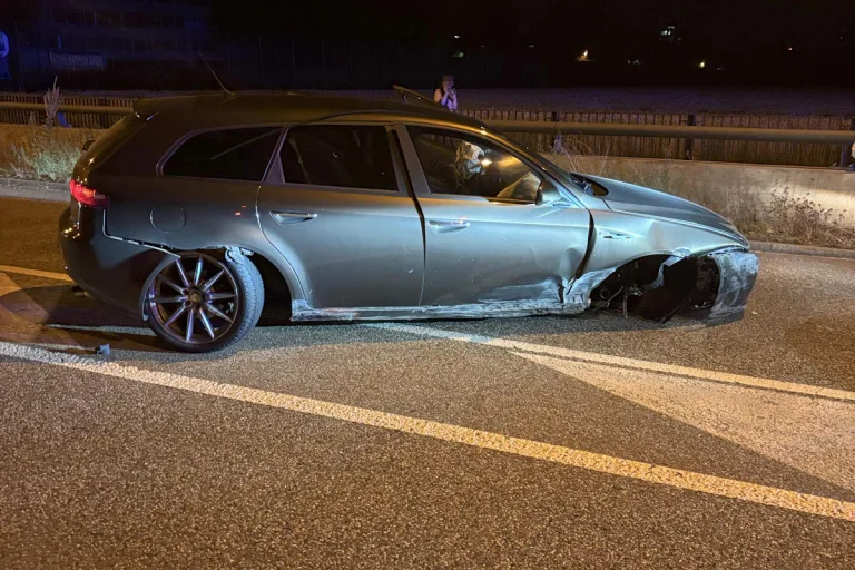 Aarburg AG – Alkoholisierte Mutter verunfallt mit Kind in Auto