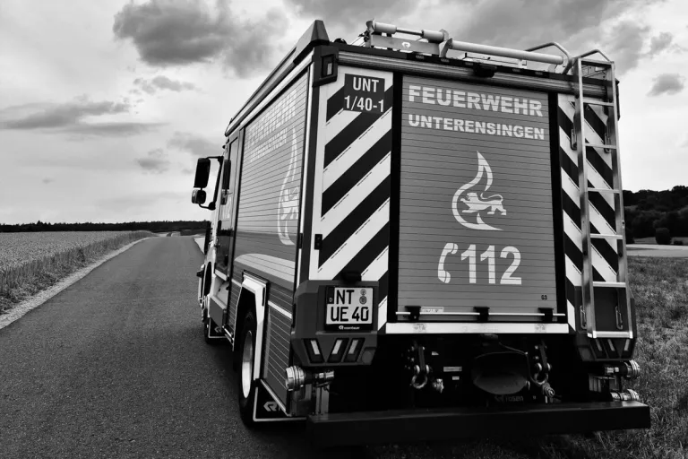 Unterensingen – Brand zerstört Feuerwehrhaus und Einsatzfahrzeuge