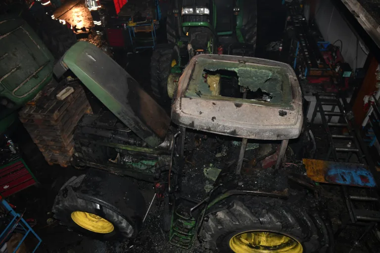 Brittnau AG – Grosser Schaden nach Brand in Maschinenpark 