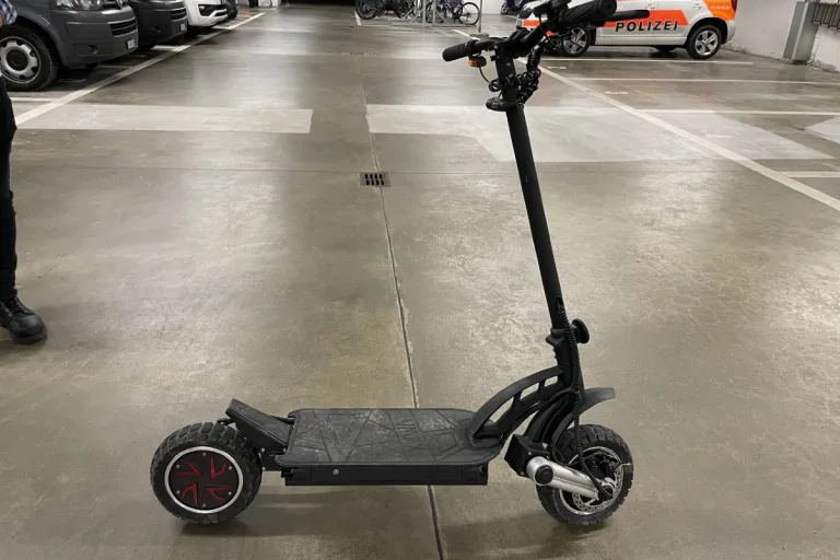 E-Scooter mit 59 km/h im 20er Bereich in St. Gallen unterwegs